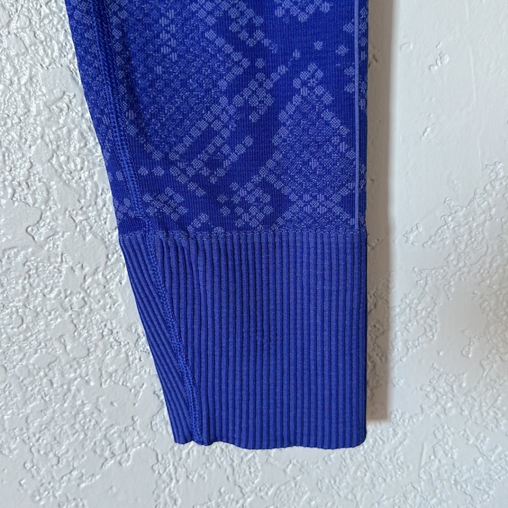 Lululemon Bright Blue Python Tights - image 5
